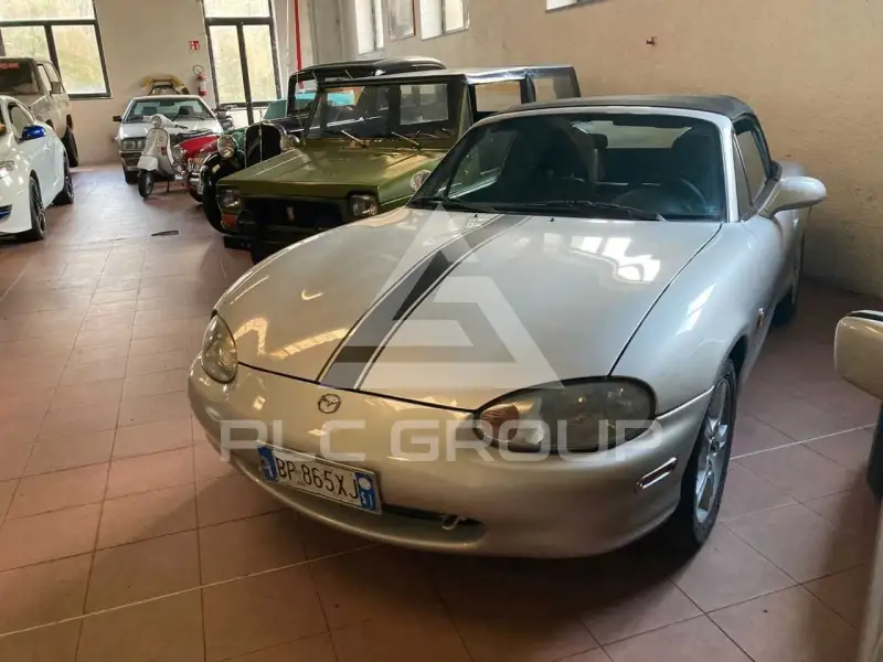 2001 Mazda MX-5