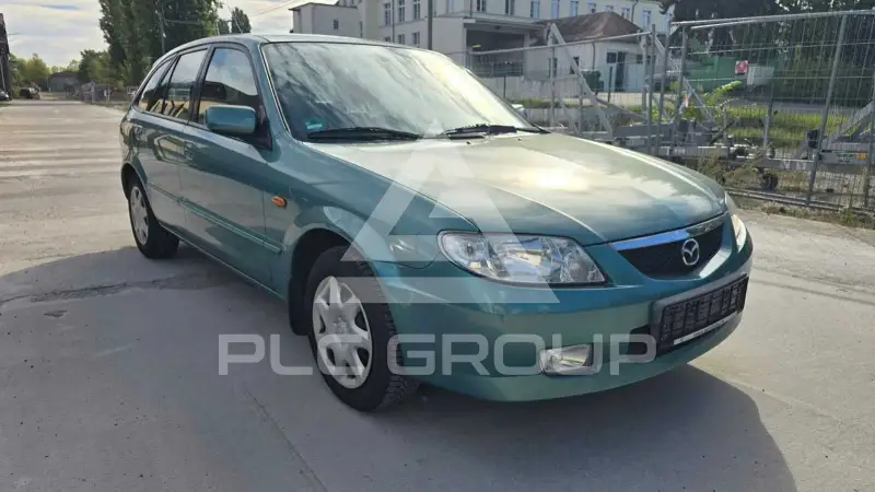 2001 Mazda 323