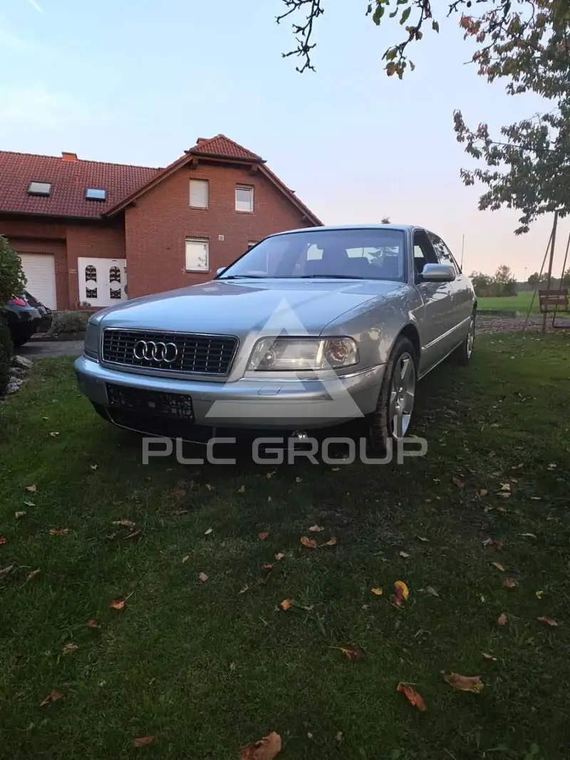 2001 Audi A8