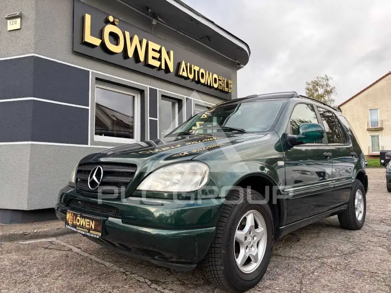 2001 Mercedes Benz ML 320