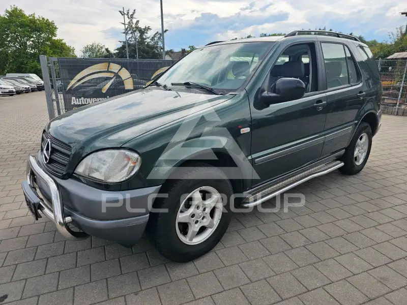 2001 Mercedes Benz ML 320