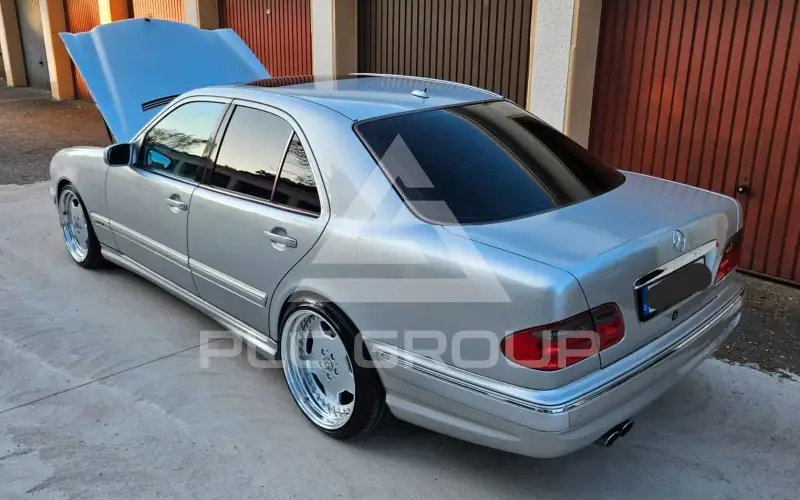 2001 Mercedes Benz E 550