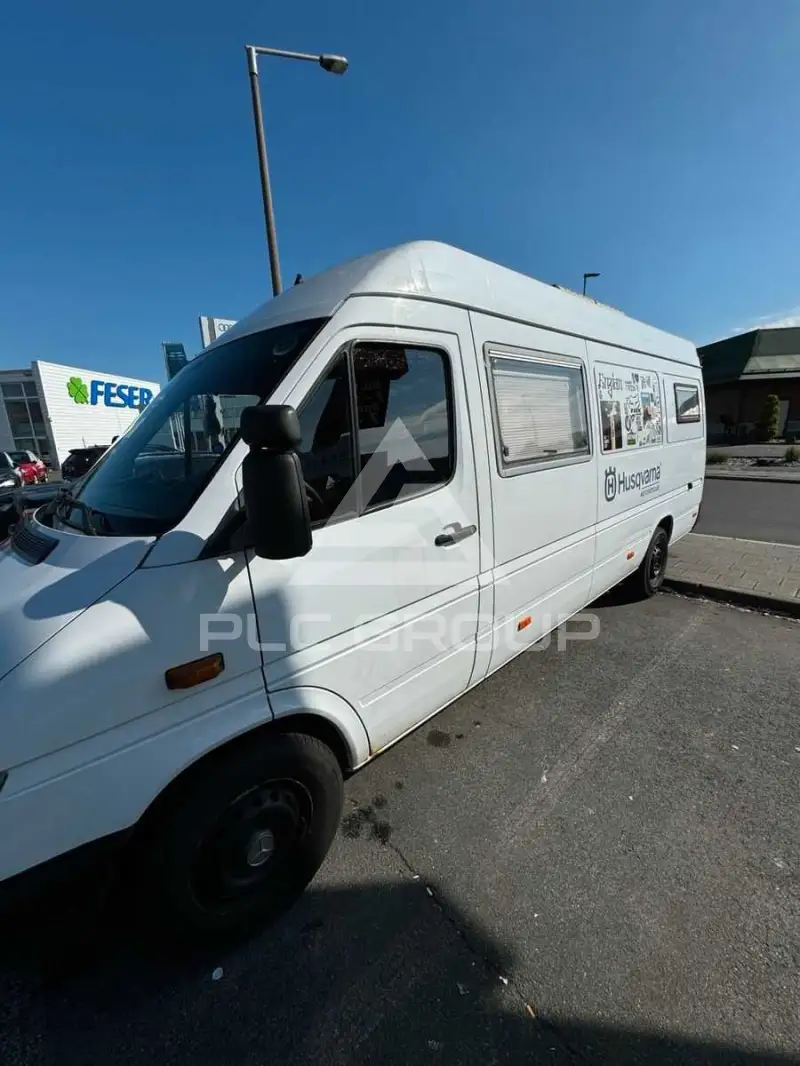 2001 Mercedes Benz Sprinter