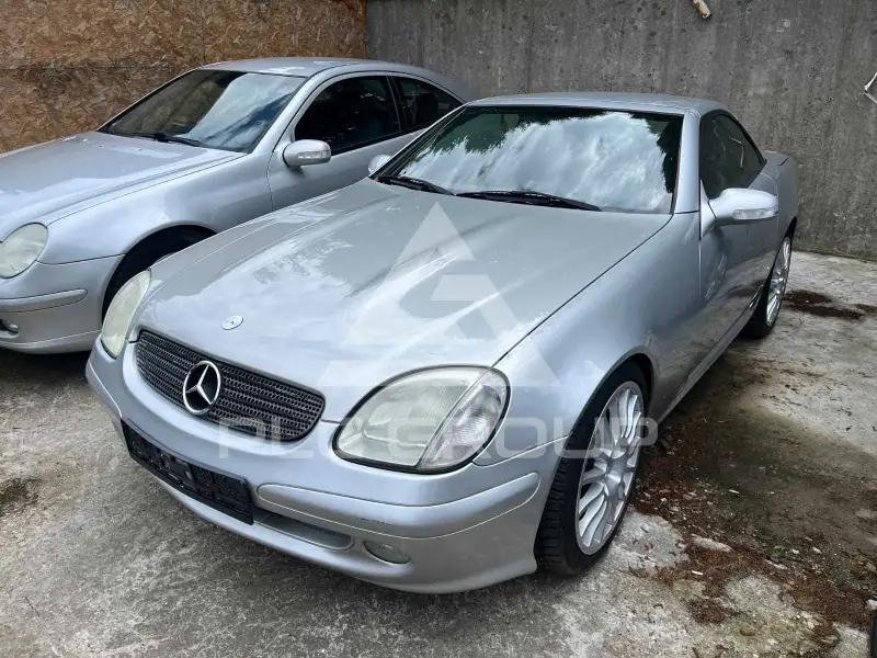 2001 Mercedes Benz SLK 200