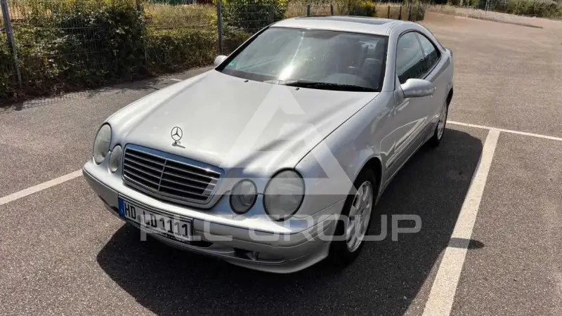 2001 Mercedes Benz CLK 200