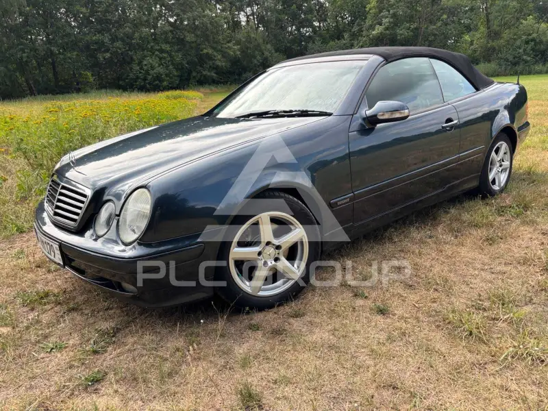 2001 Mercedes Benz CLK 200