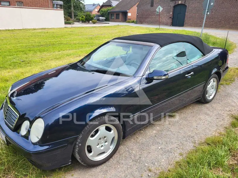 2001 Mercedes Benz CLK 200