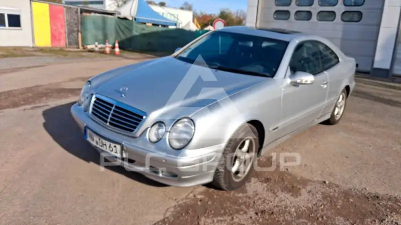2001 Mercedes Benz CLK 200