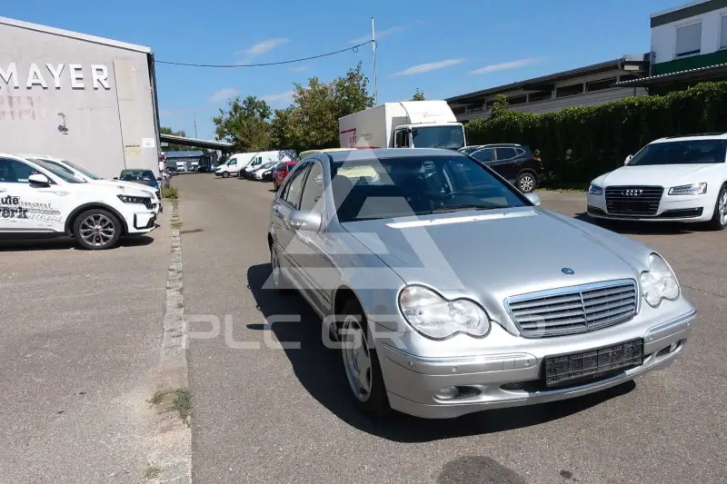 2001 Mercedes Benz C 240