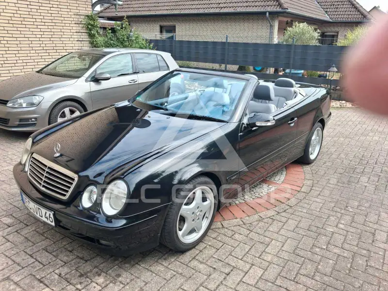 2001 Mercedes Benz CLK 320
