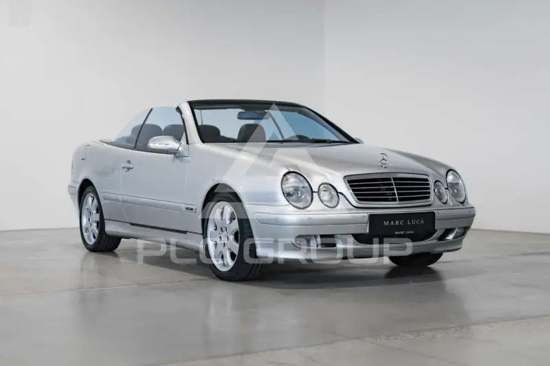 2001 Mercedes Benz CLK 320