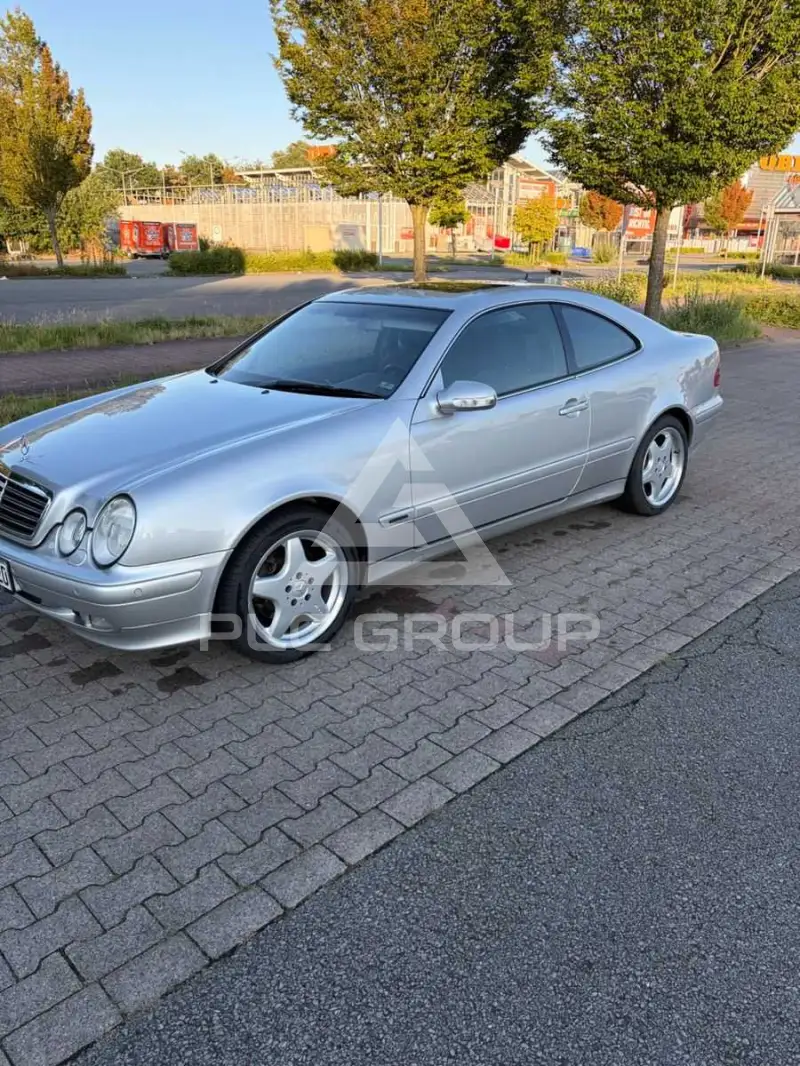 2001 Mercedes Benz CLK 320