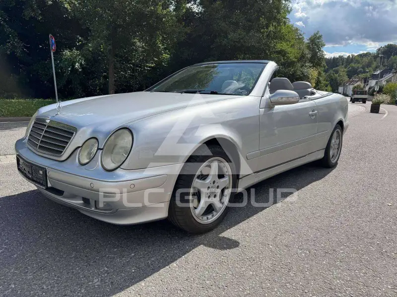 2001 Mercedes Benz CLK 320