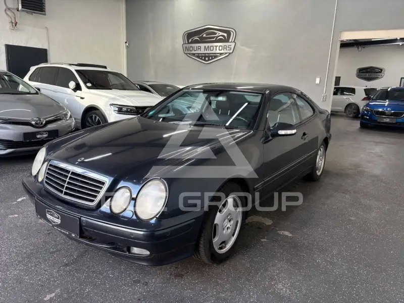 2001 Mercedes Benz CLK 320