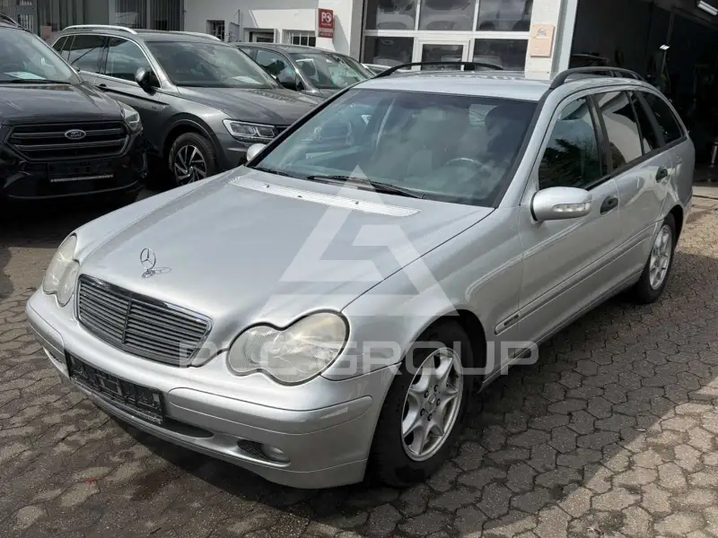 2001 Mercedes Benz C 220
