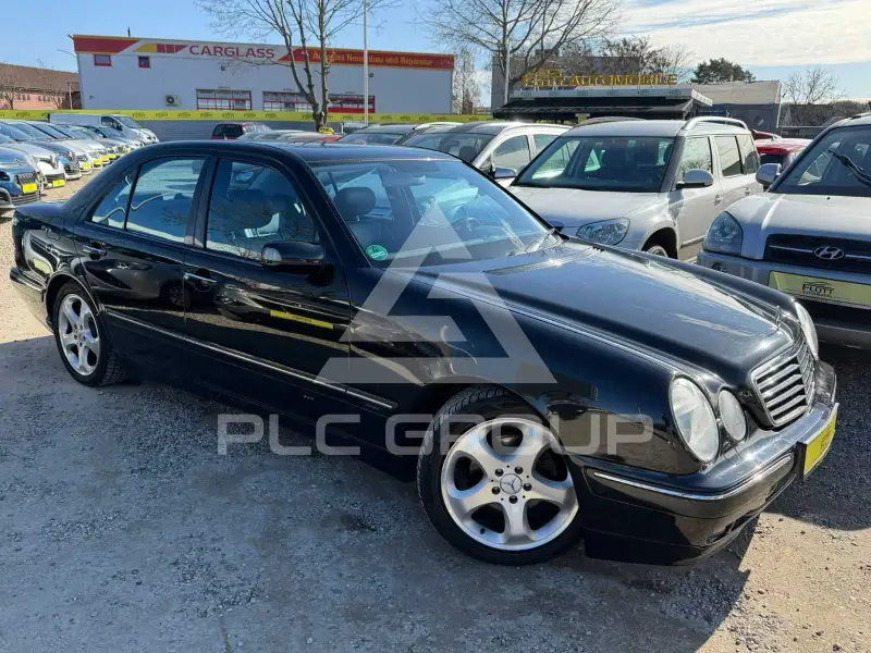 2001 Mercedes Benz E 200