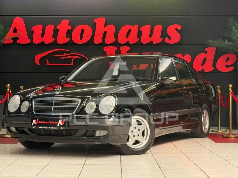 2001 Mercedes Benz E 200