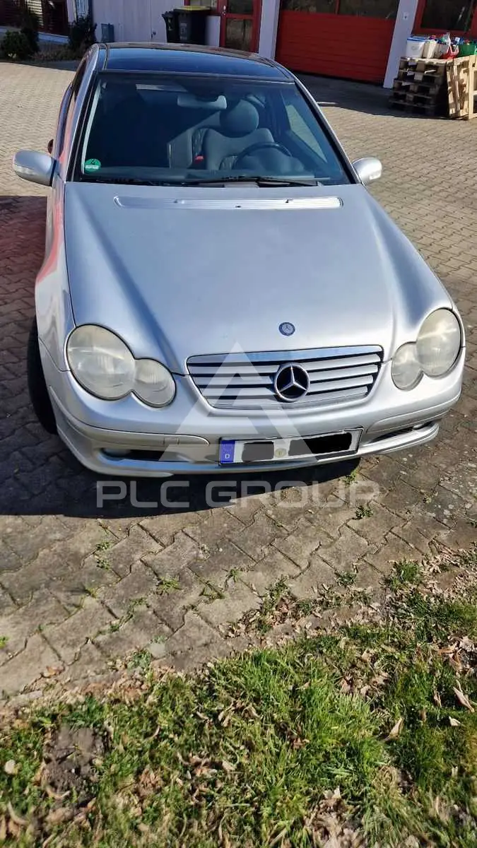 2001 Mercedes Benz C 180