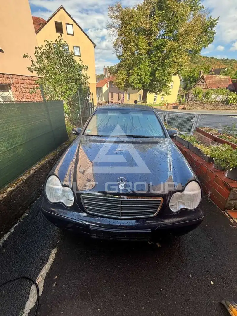 2001 Mercedes Benz C 180