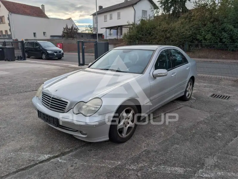 2001 Mercedes Benz C 180