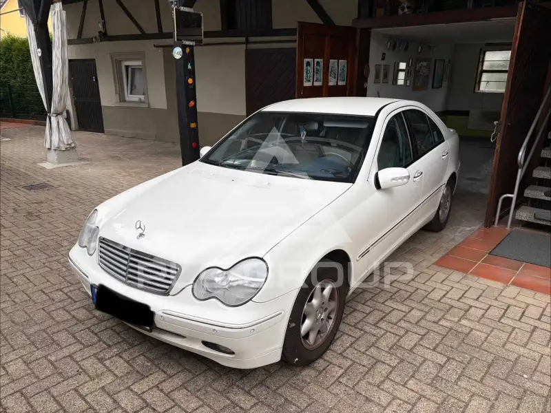 2001 Mercedes Benz C 180
