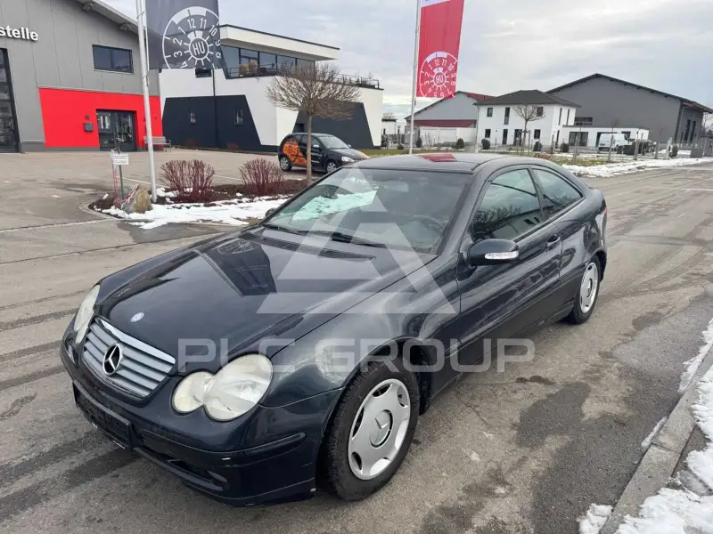 2001 Mercedes Benz C 180