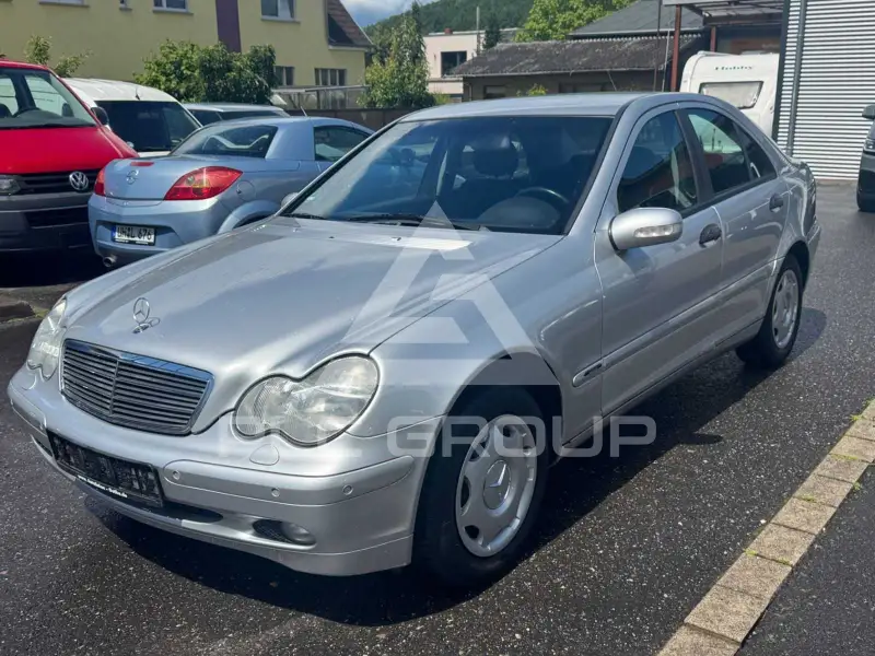 2001 Mercedes Benz C 180