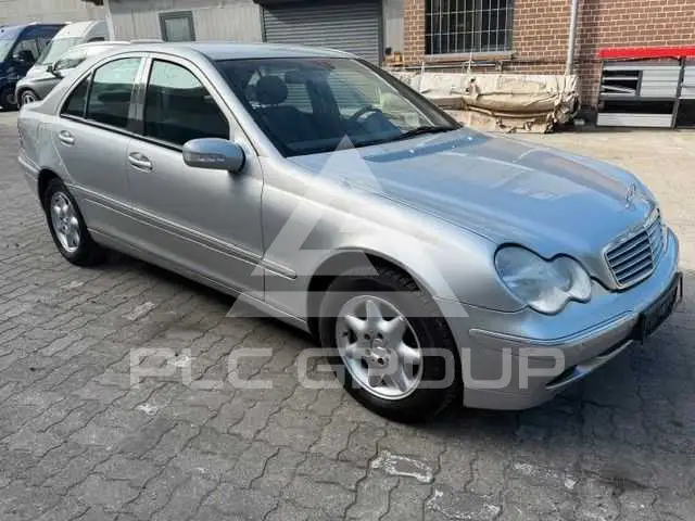 2001 Mercedes Benz C 180