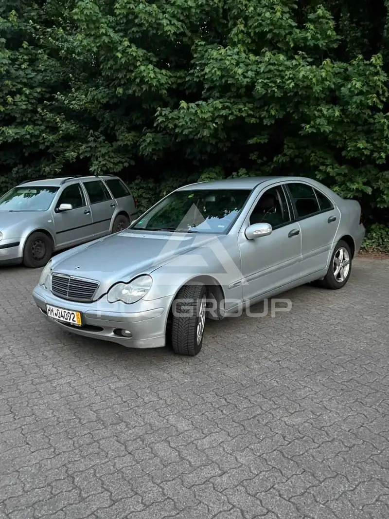 2001 Mercedes Benz C 180