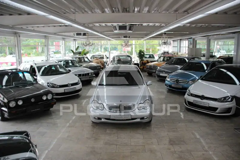 2001 Mercedes Benz C 180