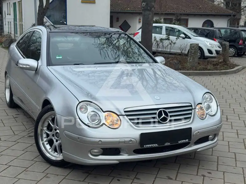 2001 Mercedes Benz C 180