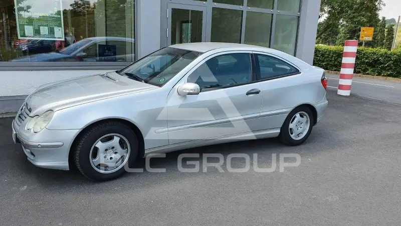 2001 Mercedes Benz C 200
