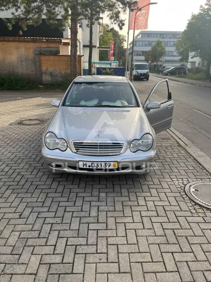 2001 Mercedes Benz C 200
