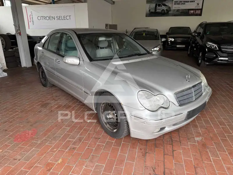 2001 Mercedes Benz C 200
