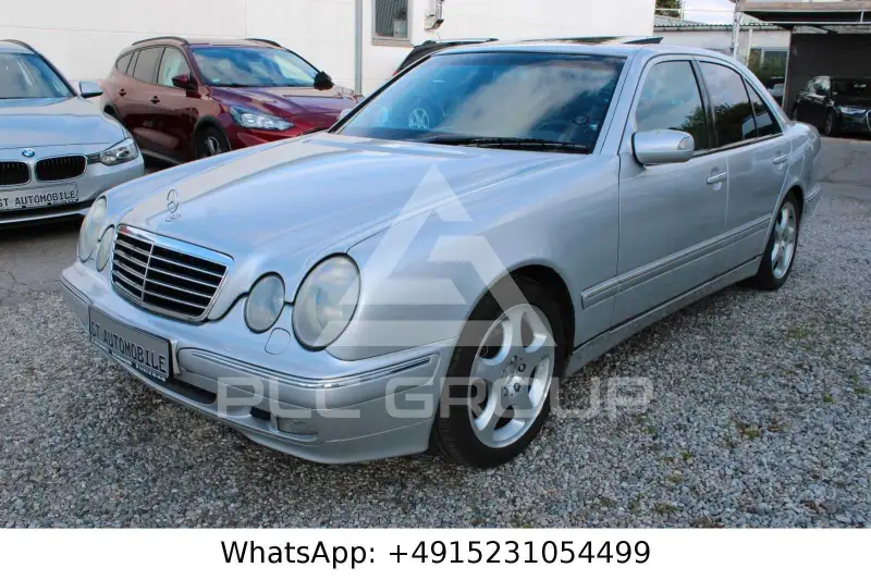 2001 Mercedes Benz E 220