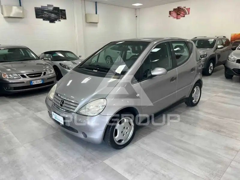 2001 Mercedes Benz A 140