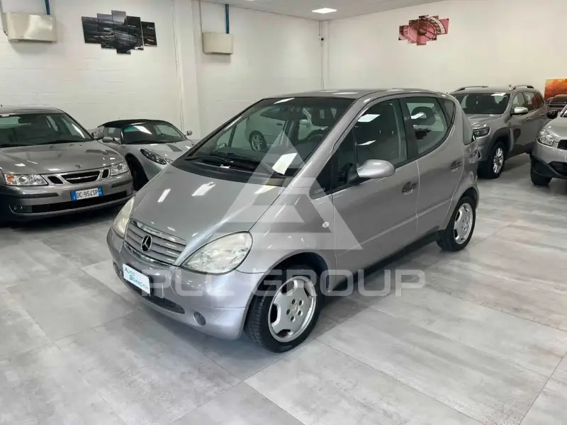 2001 Mercedes Benz A 140