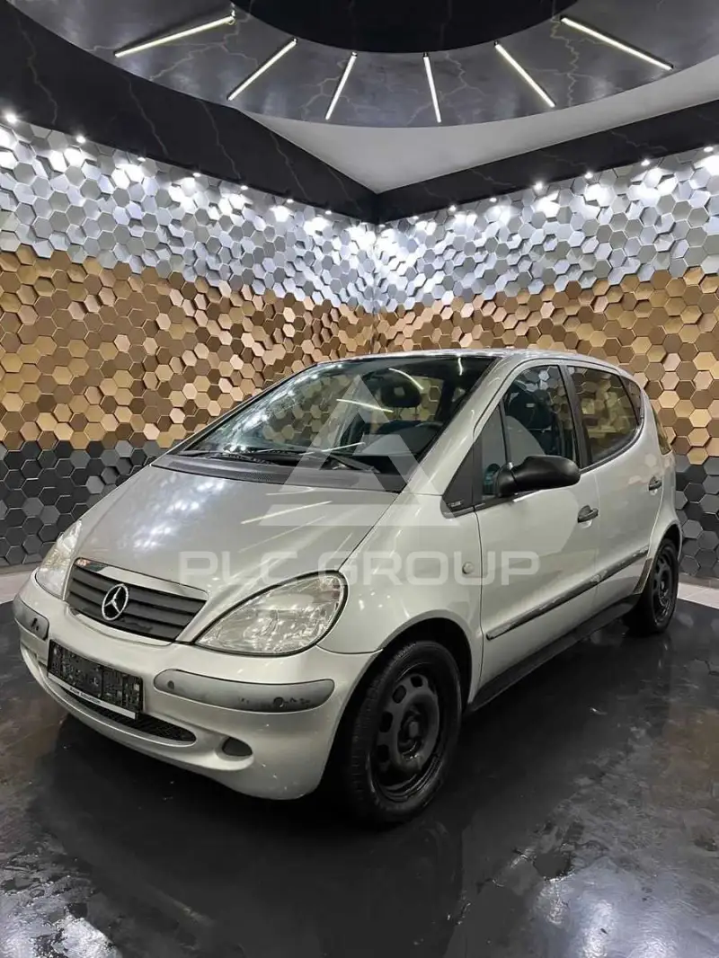 2001 Mercedes Benz A 160