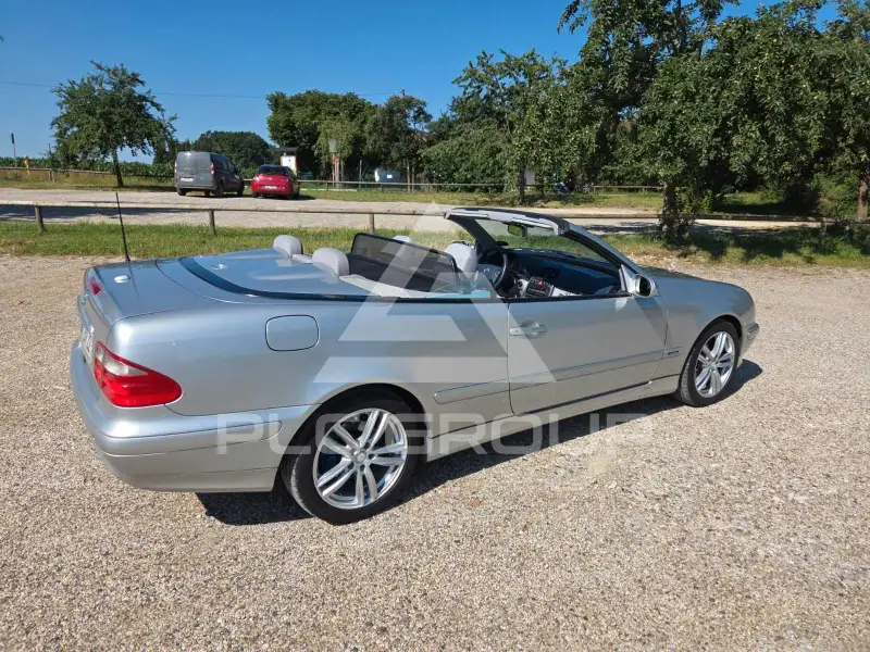 2001 Mercedes Benz CLK 230
