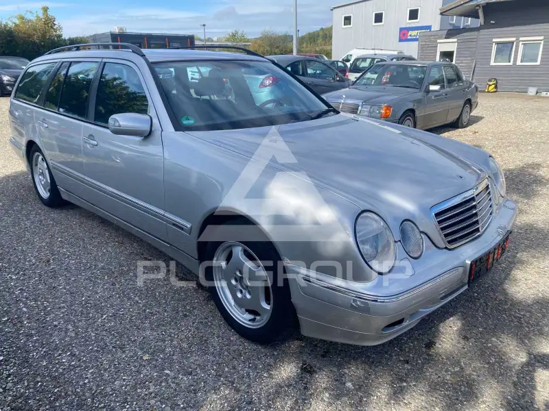 2001 Mercedes Benz E 240