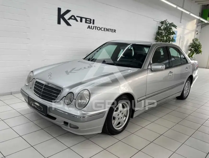 2001 Mercedes Benz E 240