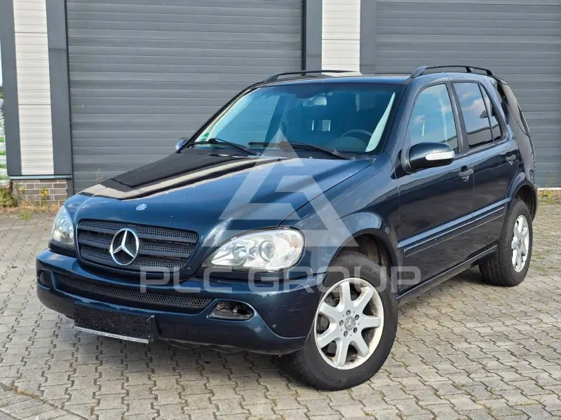 2001 Mercedes Benz ML 270