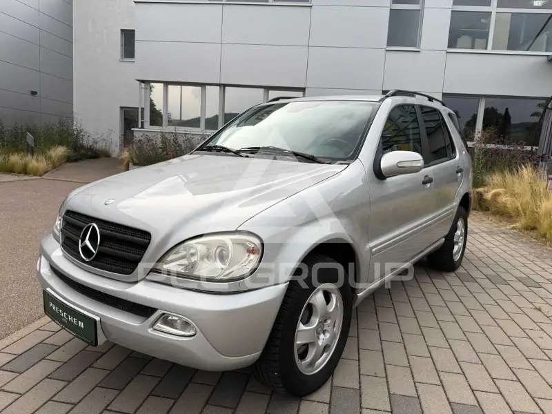 2001 Mercedes Benz ML 270