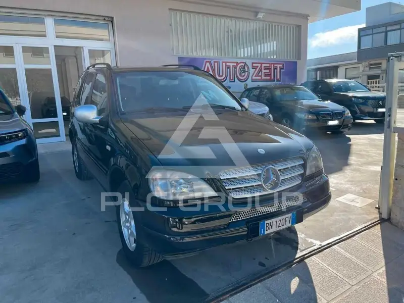 2001 Mercedes Benz ML 270