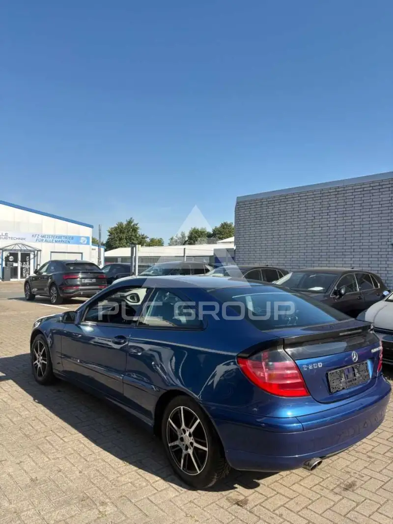 2001 Mercedes Benz CL 200