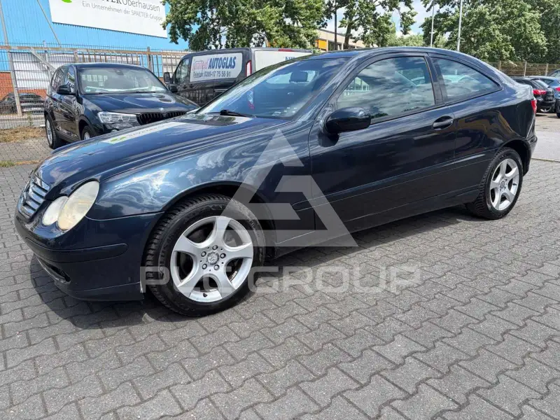 2001 Mercedes Benz CE 200