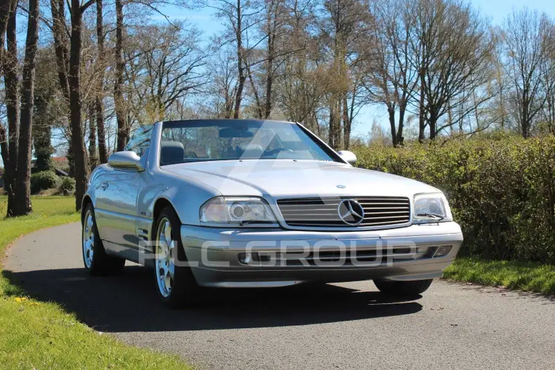 2001 Mercedes Benz SL 320