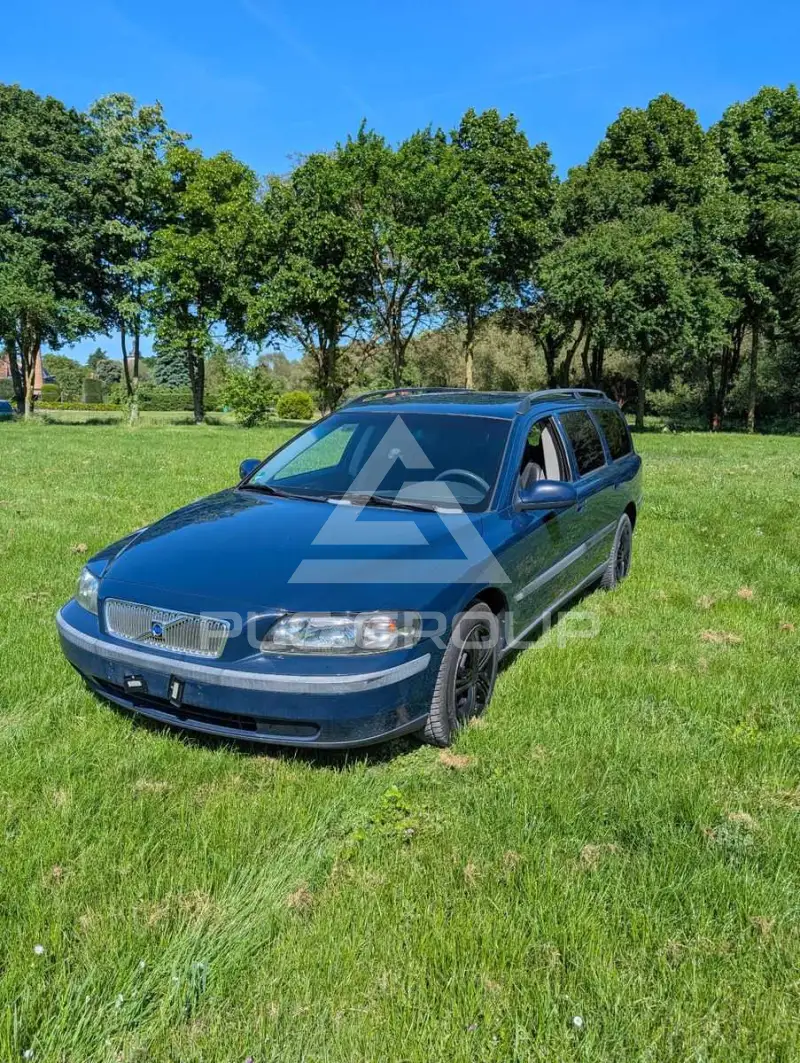 2001 Volvo V70