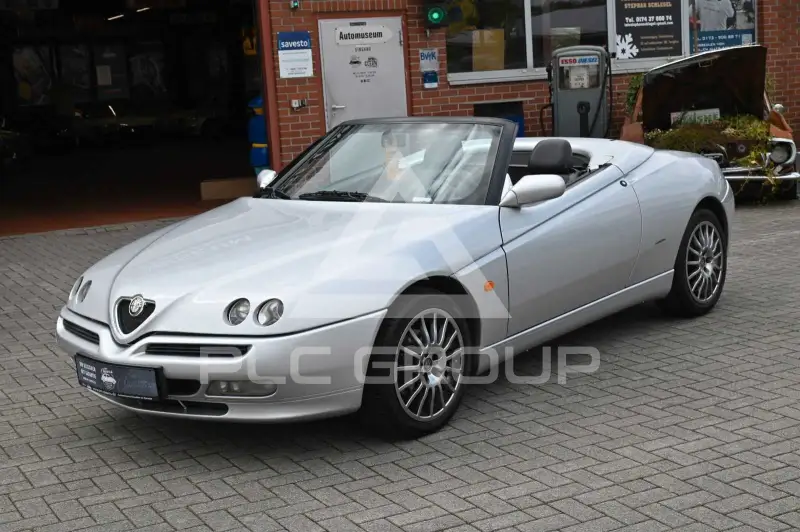 2001 Alfa Romeo Spider