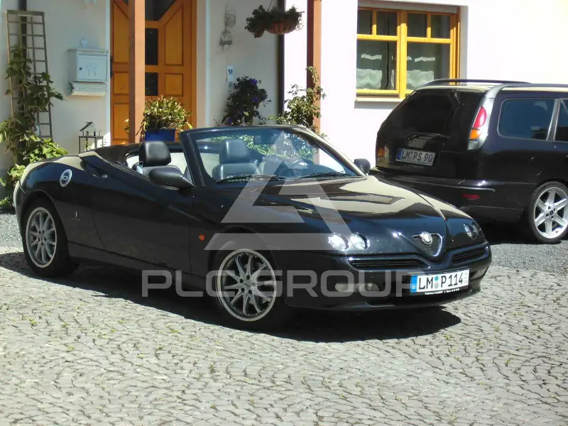 2001 Alfa Romeo Spider